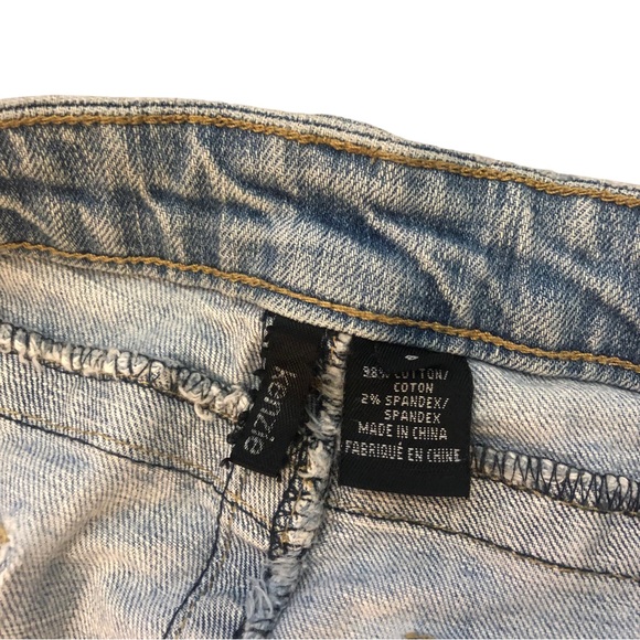 Kensie Bootcut Jeans- Distressed / Faded - Size 8 - Picture 9 of 10